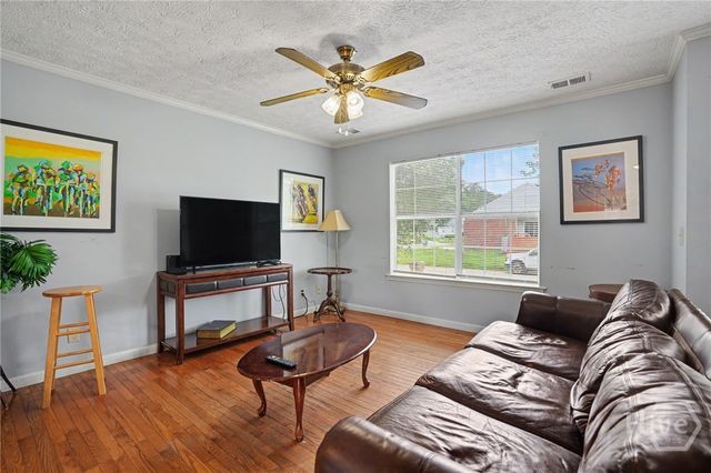 111 Crossover Lane, Savannah, GA 31410