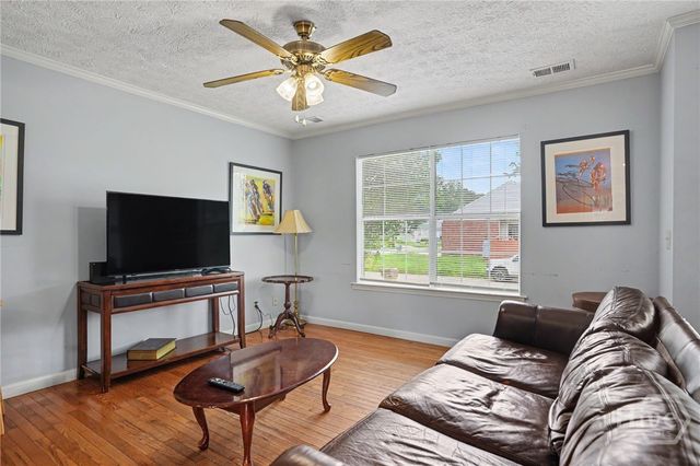 111 Crossover Lane, Savannah, GA 31410