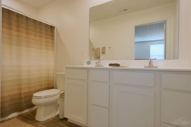 8889 Williamson Circle, Harrison, OH 45030
