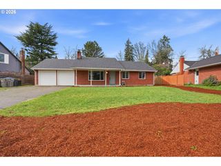 735 Sw 136TH Ave, Beaverton, OR 97005