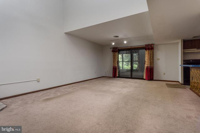 706 CEDAR RIDGE LN, Mechanicsburg, PA 17055