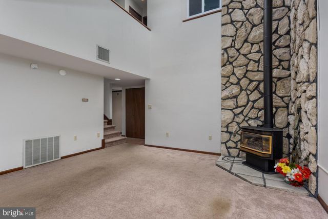 706 CEDAR RIDGE LN, Mechanicsburg, PA 17055