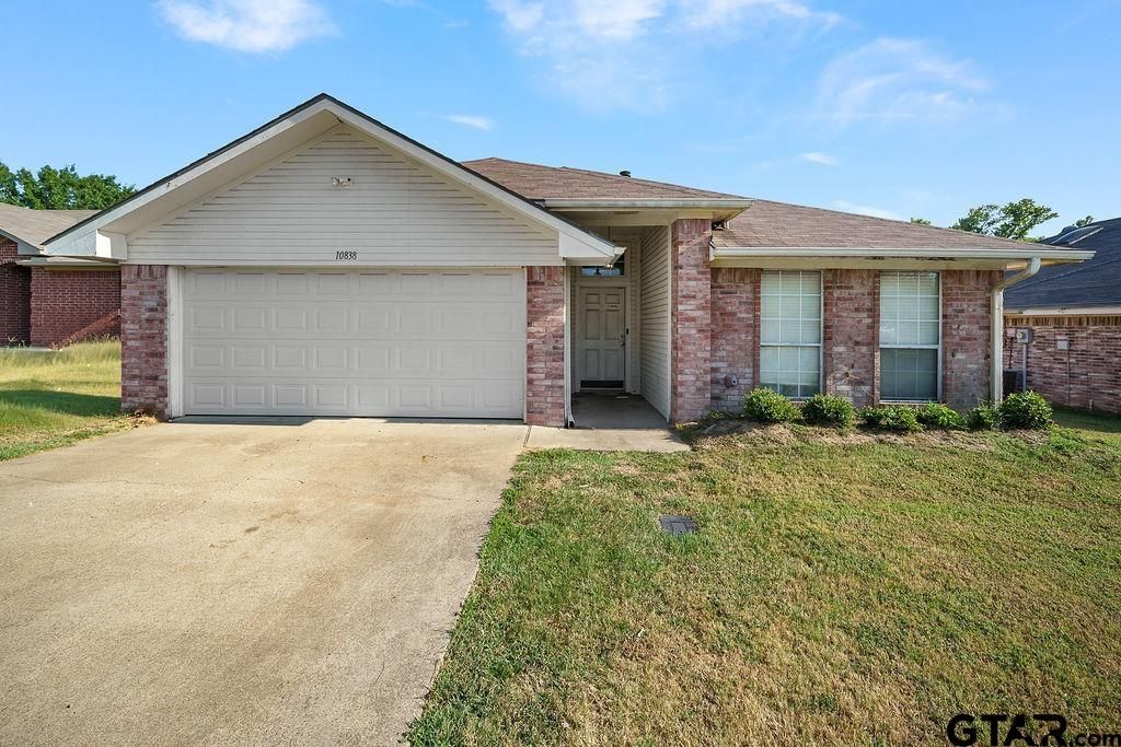 10838 Nashville Dr, Flint, TX 75762