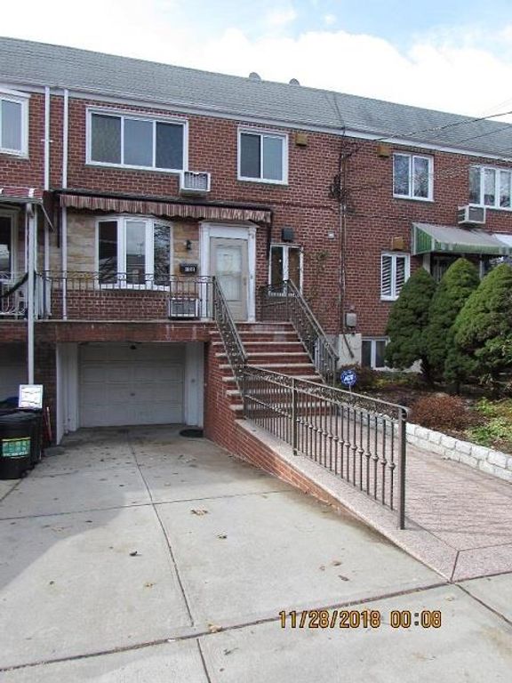 61-56 70th Street, Middle Village, NY 11379