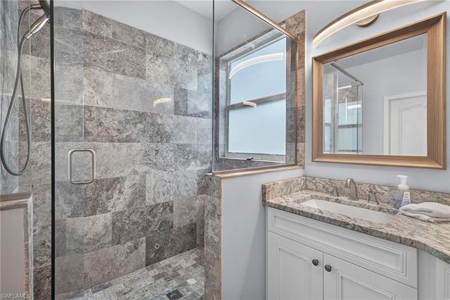 23410 Olde Meadowbrook CIR, Estero, FL 34134