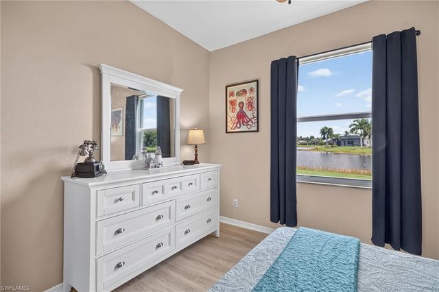 23410 Olde Meadowbrook CIR, Estero, FL 34134