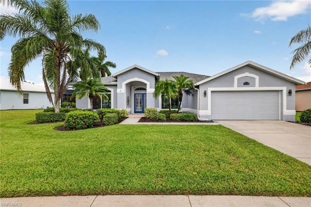 23410 Olde Meadowbrook CIR, Estero, FL 34134