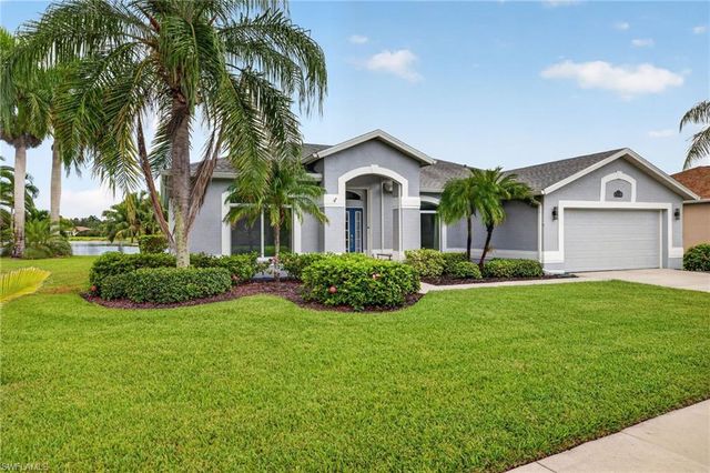 23410 Olde Meadowbrook CIR, Estero, FL 34134