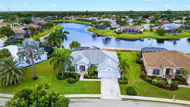 23410 Olde Meadowbrook CIR, Estero, FL 34134