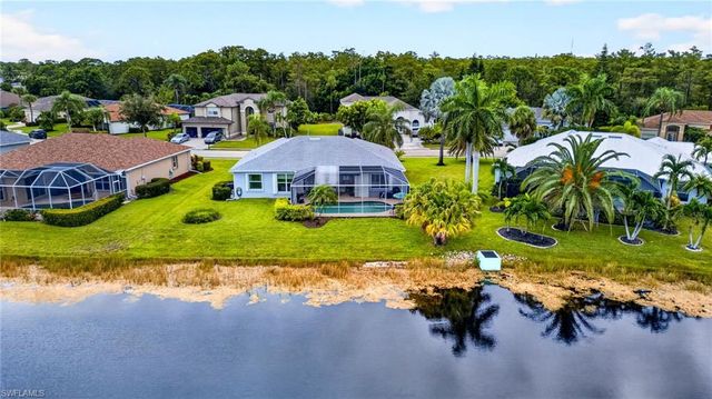 23410 Olde Meadowbrook CIR, Estero, FL 34134