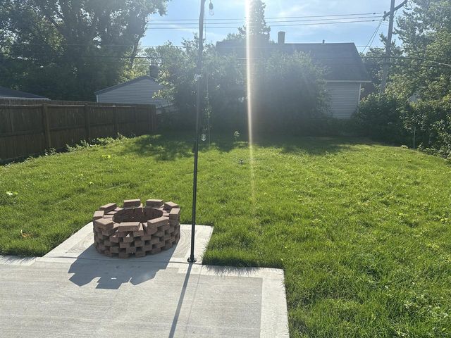 4850 N 57th STREET, Milwaukee, WI 53218