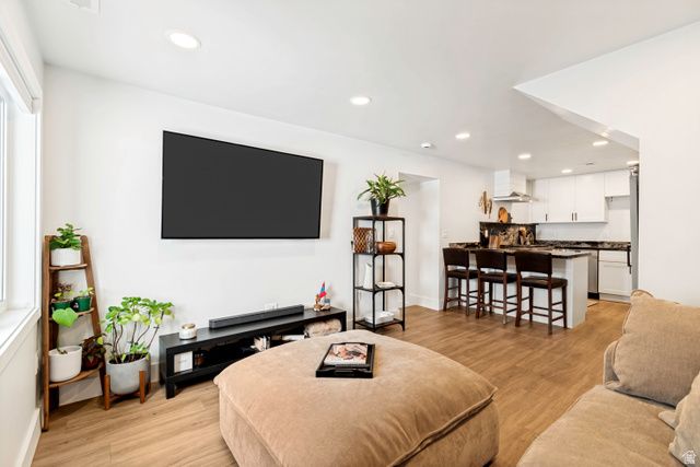 1510 E YALE AVE, Salt Lake City, UT 84105