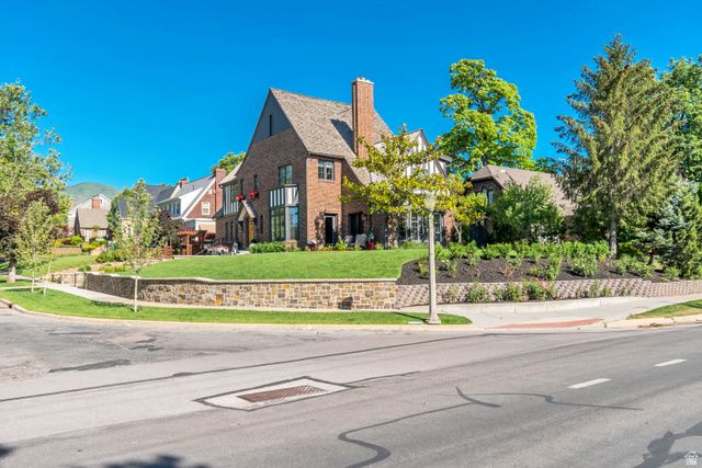1510 E YALE AVE, Salt Lake City, UT 84105