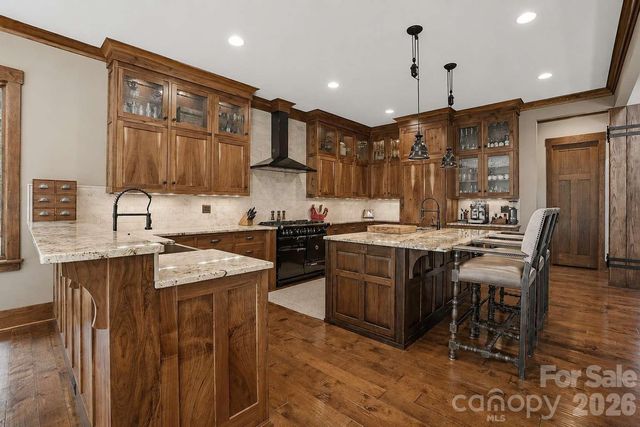 9208 Flying Eagle Lane, Charlotte, NC 28278