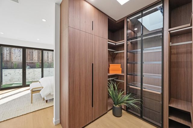 266 Vine Street, San Carlos, CA 94070