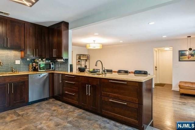 437 Summit Street, Englewood Cliffs, NJ 07632