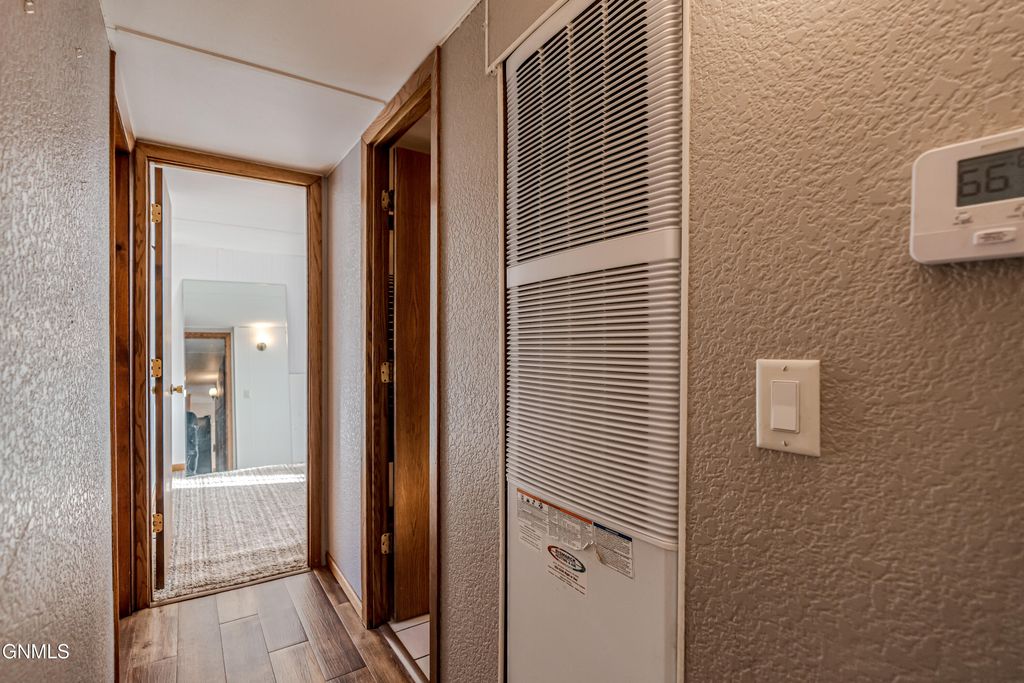 454 Piccadilly Circle, Bismarck, ND 58504 photo 30