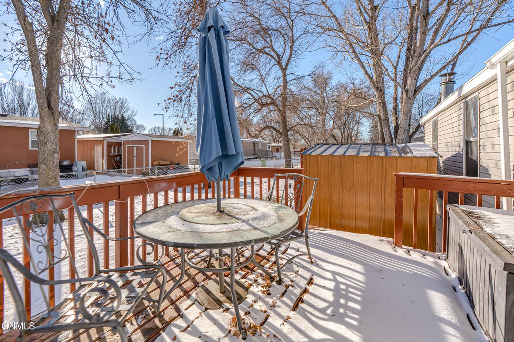 454 Piccadilly Circle, Bismarck, ND 58504 photo 52