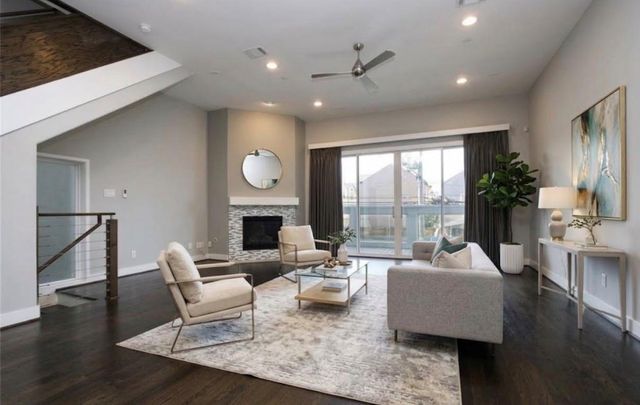 2614 Sherwin Street, Houston, TX 77007