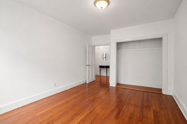 66 Queensberry St 218, Boston, MA 02215