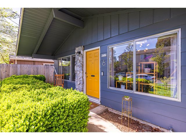 9715 Se RAMONA St, Portland, OR 97266