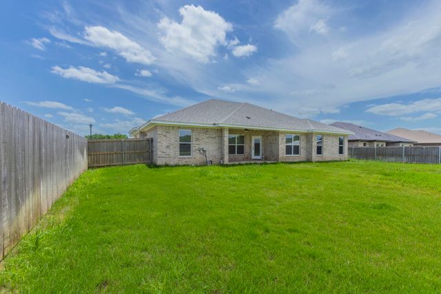 141 Dana Point, Lorena, TX 76655
