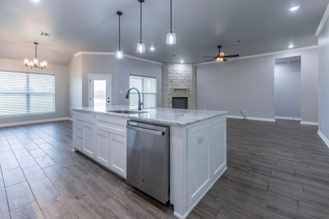141 Dana Point, Lorena, TX 76655