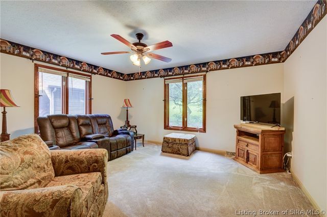 2755 Ashley Morgan Drive, New Albany, IN 47150