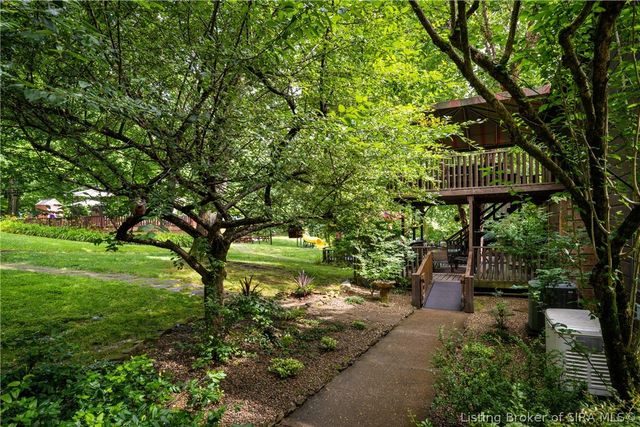 2755 Ashley Morgan Drive, New Albany, IN 47150