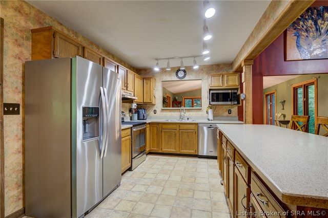 2755 Ashley Morgan Drive, New Albany, IN 47150