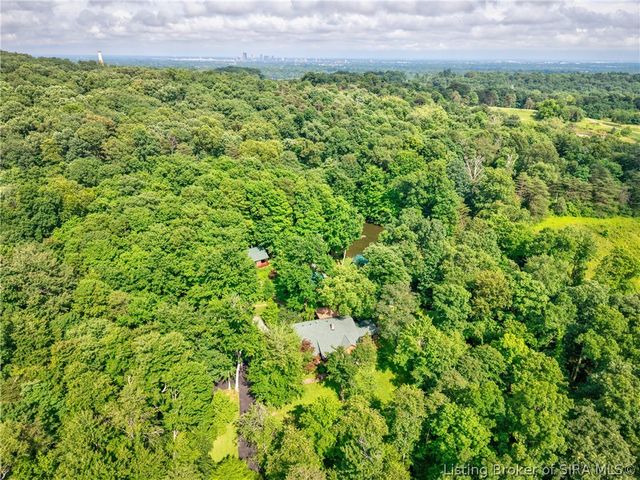 2755 Ashley Morgan Drive, New Albany, IN 47150
