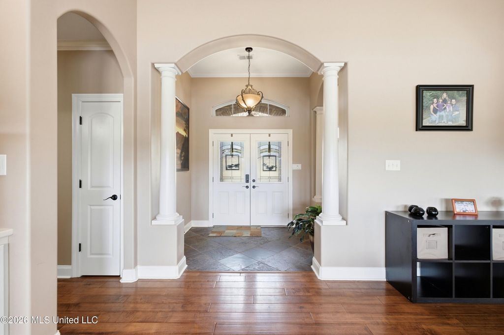 2747 S Fountain Gate Drive, Hernando, MS 38632 — photo 4