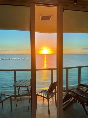 2501 S Ocean Dr 922, Hollywood, FL 33019