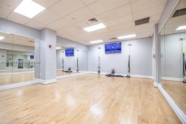 2501 S Ocean Dr 922, Hollywood, FL 33019