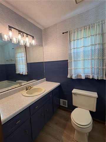 4410 Meadow Trail, Cumming, GA 30028