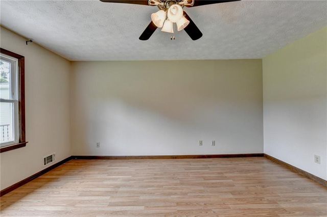 4410 Meadow Trail, Cumming, GA 30028