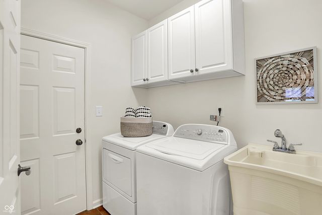 12448 Pasture View Court, Carmel, IN 46033