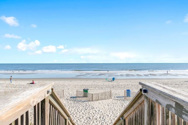 9891 Bellasera Circle, Myrtle Beach, SC 29579