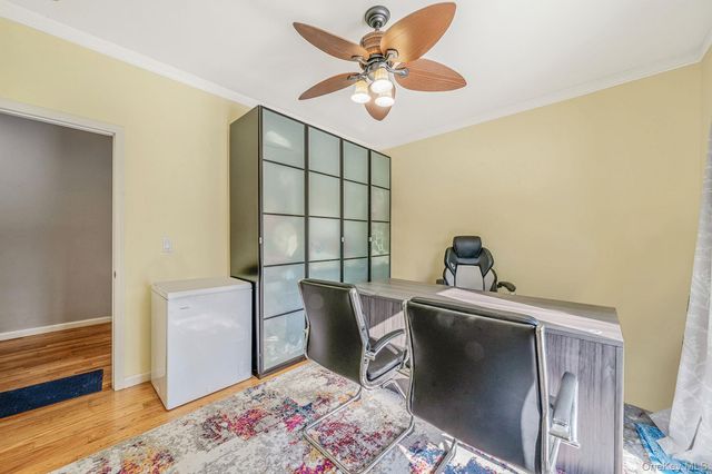 10 Ashley Loop, Northport, NY 11768