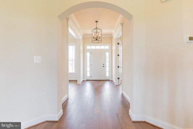 RED OAK ROAD, Cross Junction, VA 22625