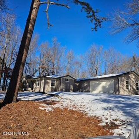 301 S Pender Street, Elm City, NC 27822