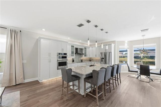 10392 Spruce Pine CT, Fort Myers, FL 33913