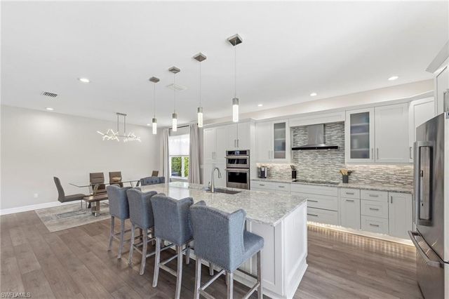 10392 Spruce Pine CT, Fort Myers, FL 33913