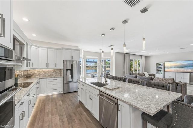 10392 Spruce Pine CT, Fort Myers, FL 33913