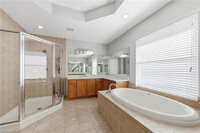 10392 Spruce Pine CT, Fort Myers, FL 33913