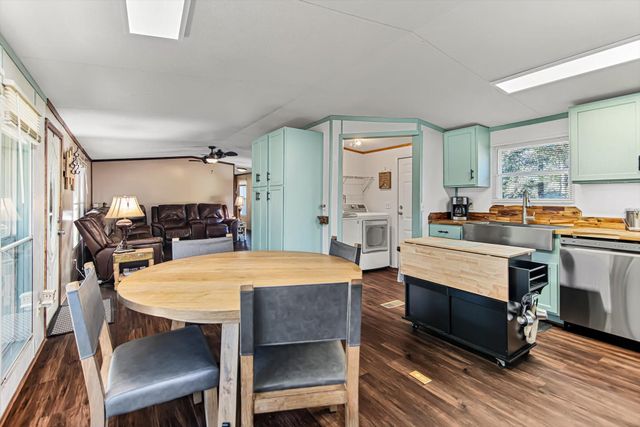 188 County Road 429, Dayton, TX 77535