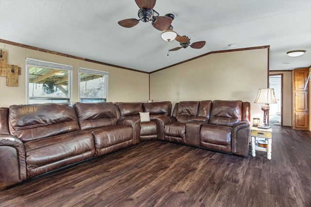 188 County Road 429, Dayton, TX 77535