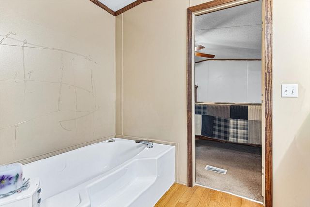 188 County Road 429, Dayton, TX 77535