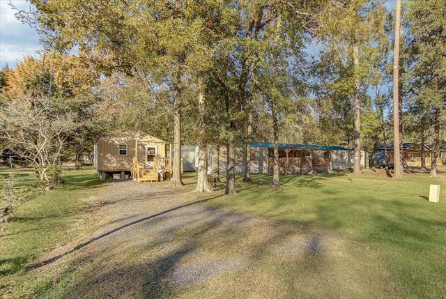 188 County Road 429, Dayton, TX 77535