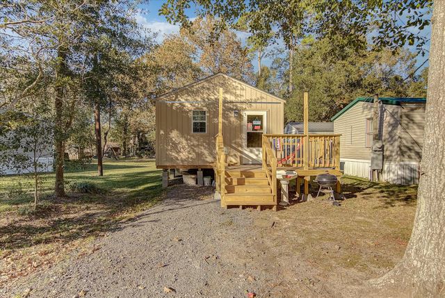 188 County Road 429, Dayton, TX 77535